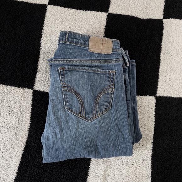 Hollister Jeans - Picture 5 of 6